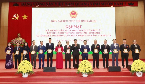 Đoàn đại biểu Quốc hội tỉnh Lào Cai tiếp tục khẳng định vai trò đại diện ý chí Nhân dân